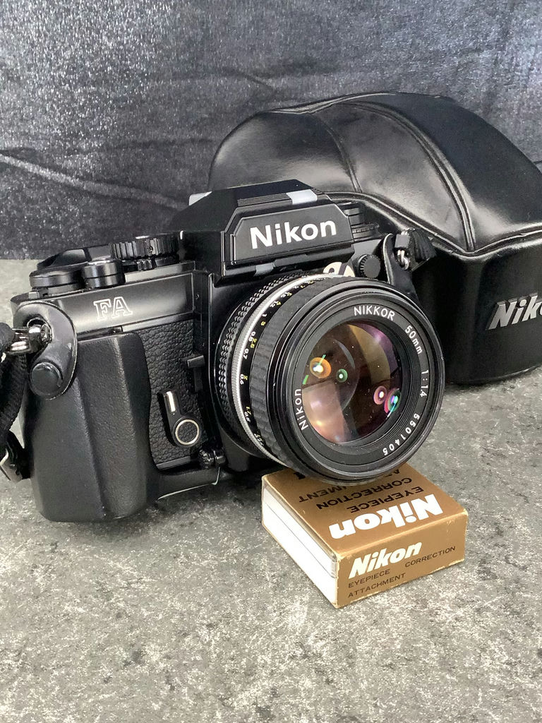 Nikon FA Film Camera with Nikkor Lenses & More - image 2 of 6