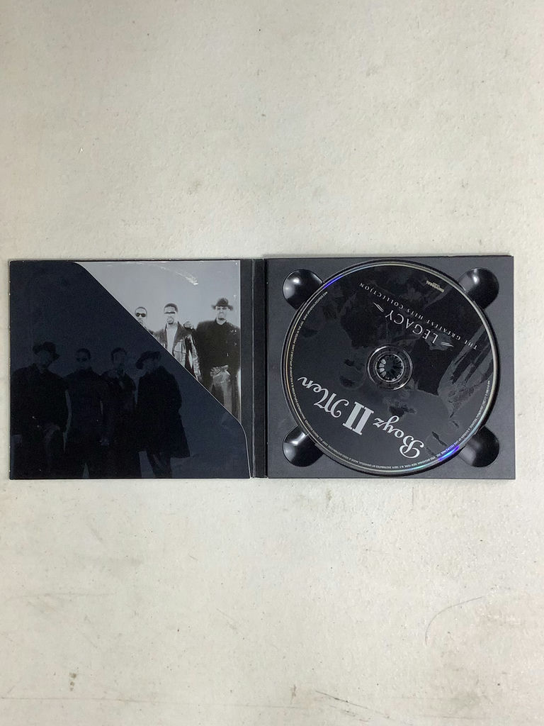 Miscellaneous Music CDs - image 8 of 9