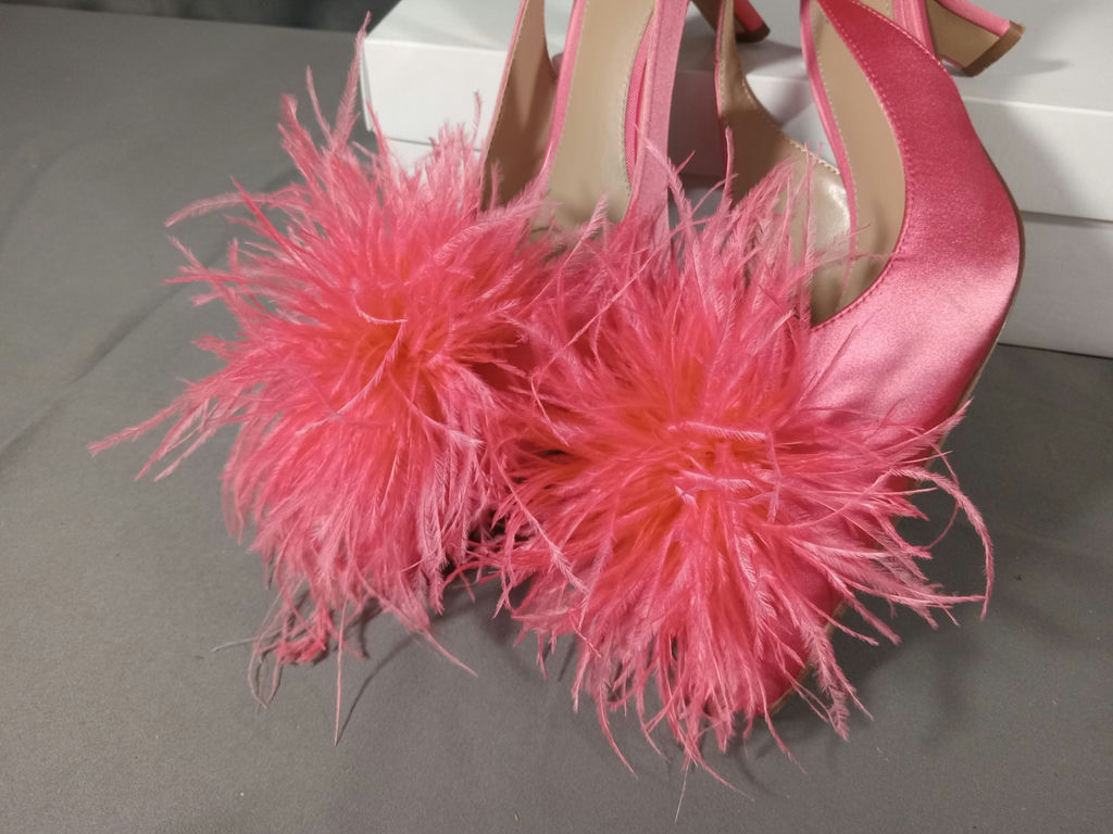 Fit for a Glamorous Occasion - image 9 of 20