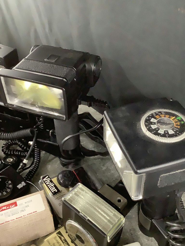 Metz, Vivitar, and Gossen Camera Flashes and Light Meters - image 8 of 21