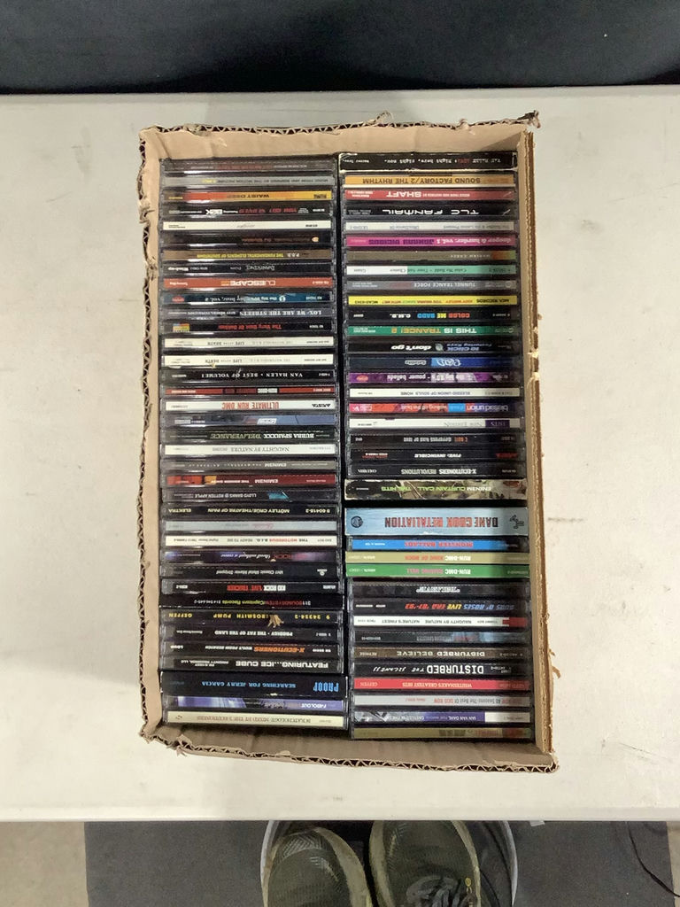 Miscellaneous Music CDs - image 1 of 9