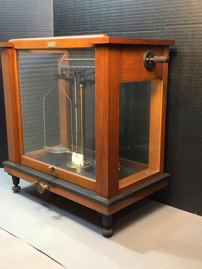 Chicago Apparatus Company Balance Beam Scale - image 2 of 17