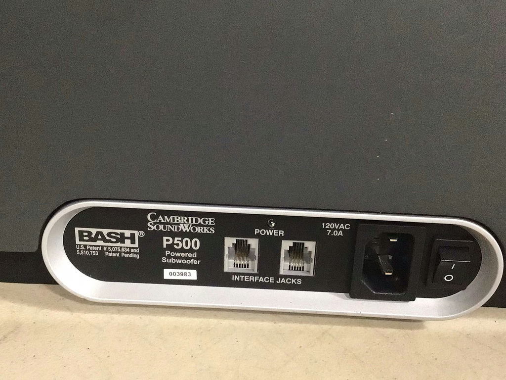 Cambridge SoundWorks Newton Series MC300 Speakers / P500 Subwoofer - image 5 of 6