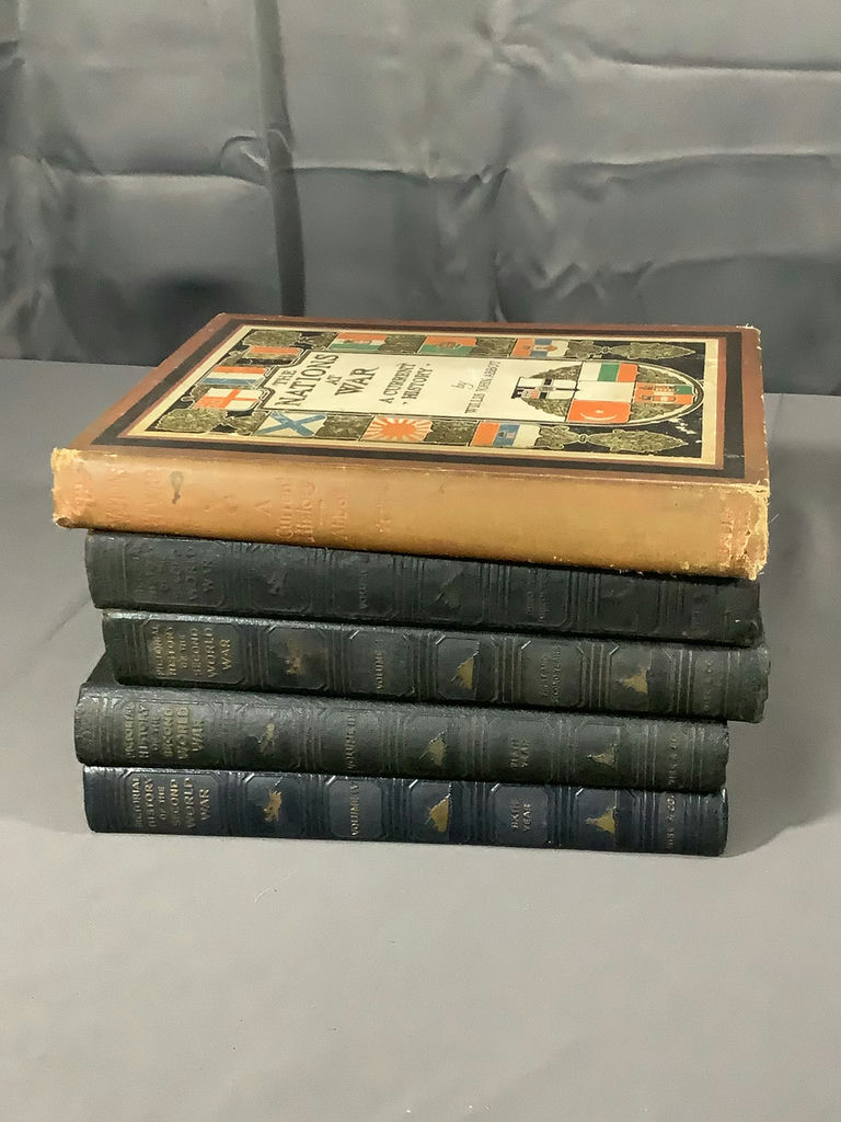 Pictorial History of the Second World War, vol. 1-4 - image 17 of 17