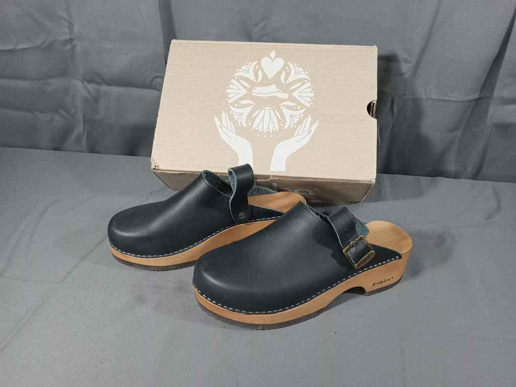 Fit for Shopping - image 12 of 17