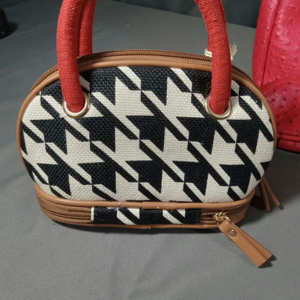 Coach & More for the Office - image 9 of 20