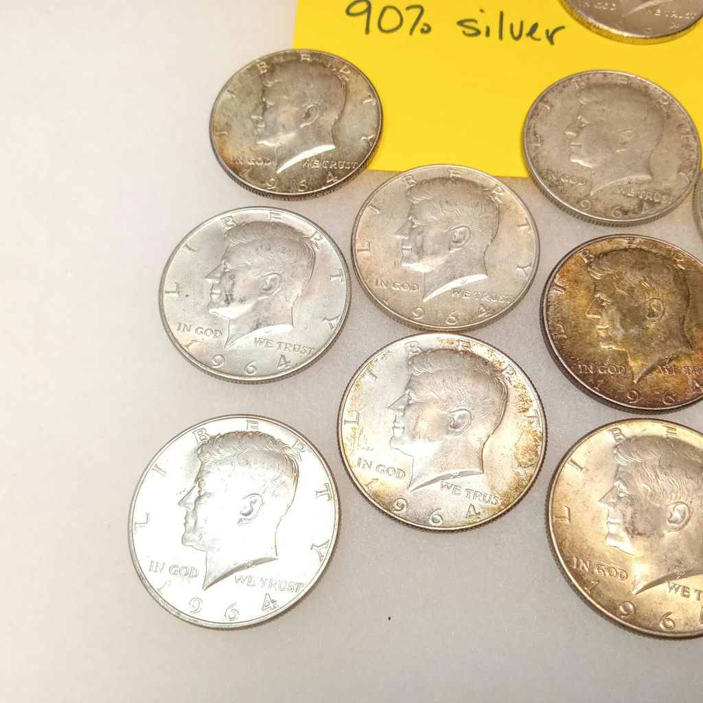 1964-P Kennedy Half Dollars (88+dwt) - image 3 of 9