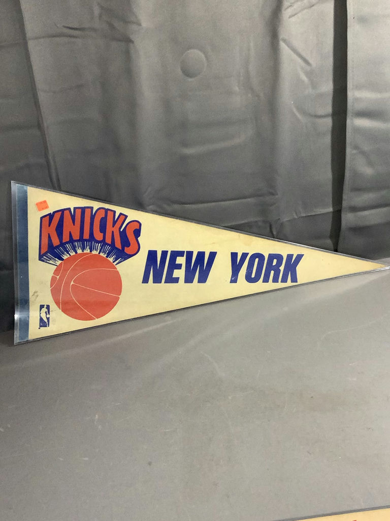 Vintage Basketball Pennants - Bullets / Knicks / Nets - image 6 of 11