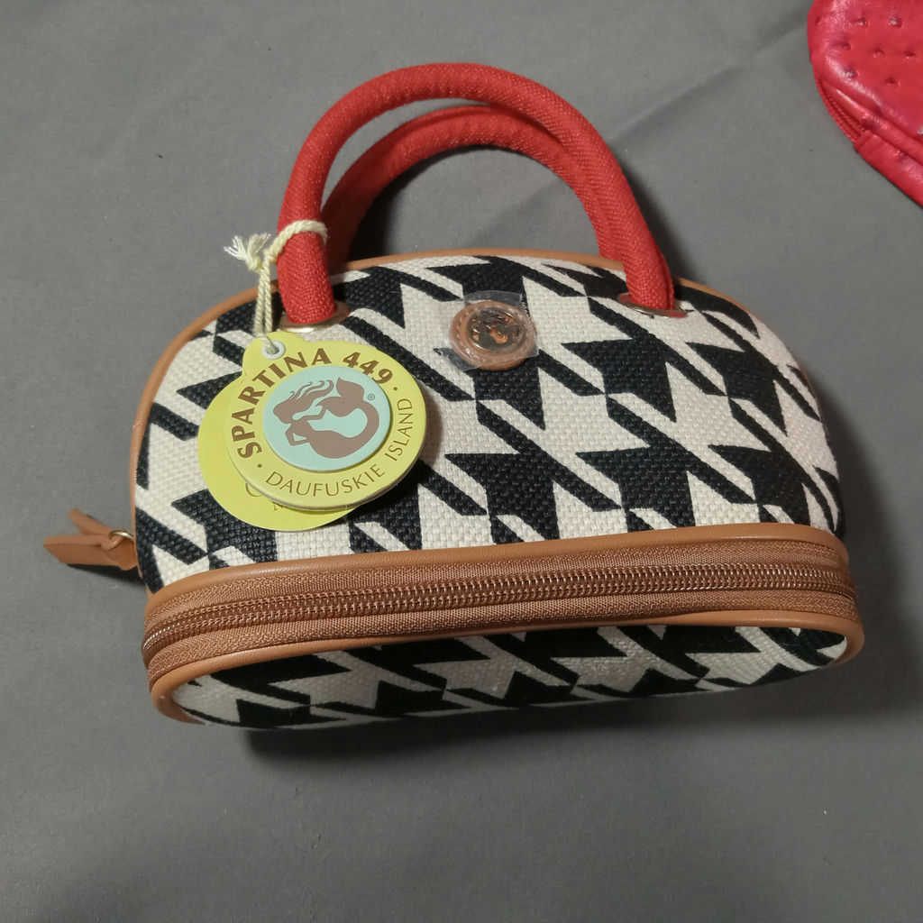 Coach & More for the Office - image 8 of 20