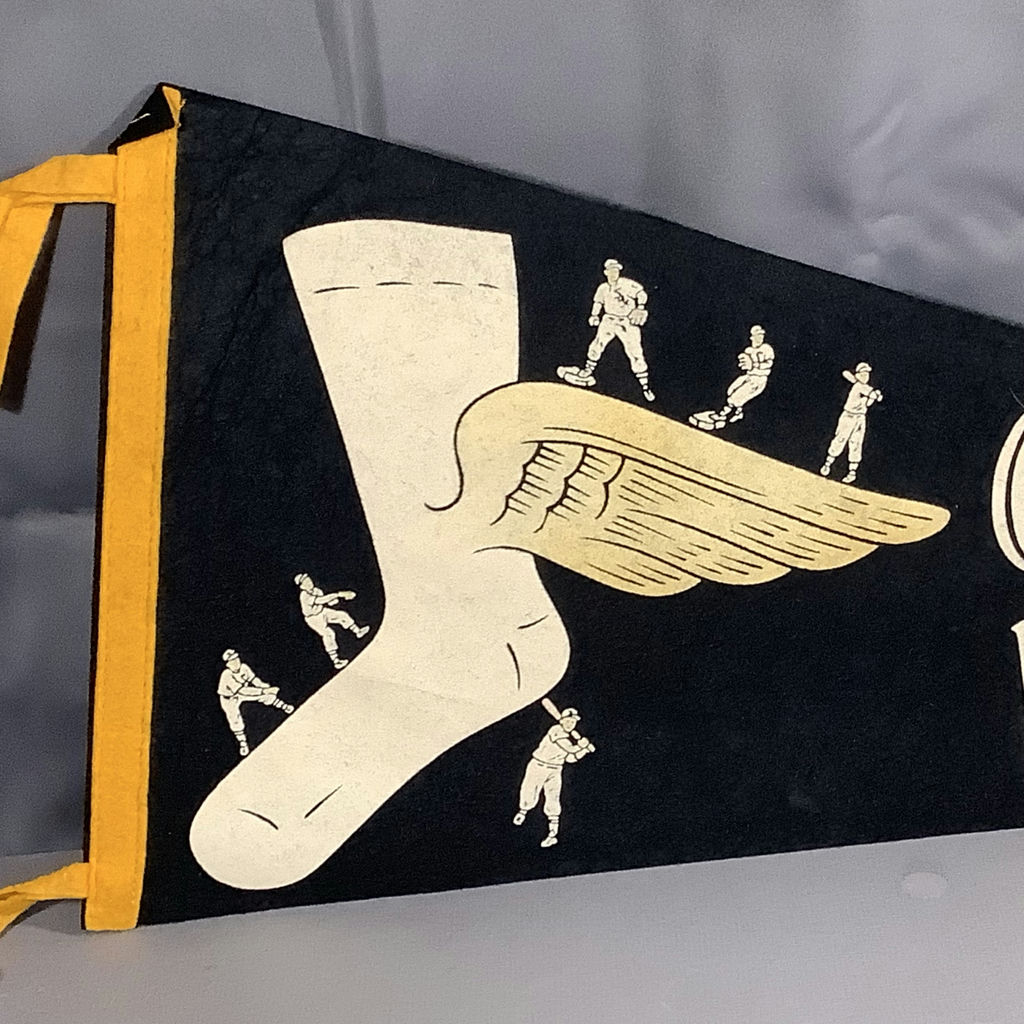 Vintage Baseball Pennants - White Sox / Tigers / Braves - image 4 of 19
