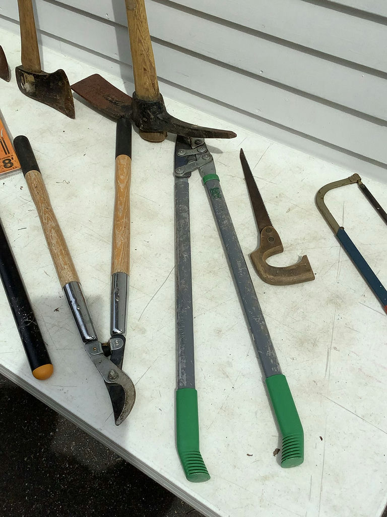 Hand Tools and Cutting Tools - image 3 of 4