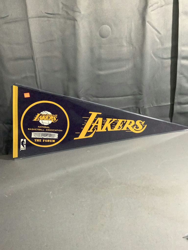 Vintage Basketball Pennants - Clippers / Lakers / Warriors / Supersonics / Trail Blazers - image 5 of 17