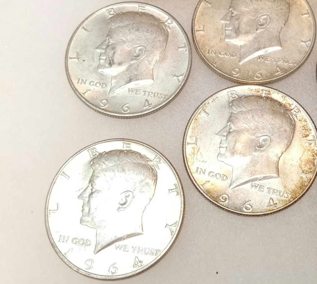 1964-P Kennedy Half Dollars (88+dwt) - image 1 of 9