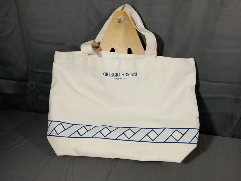 Fit for Shopping - image 9 of 17