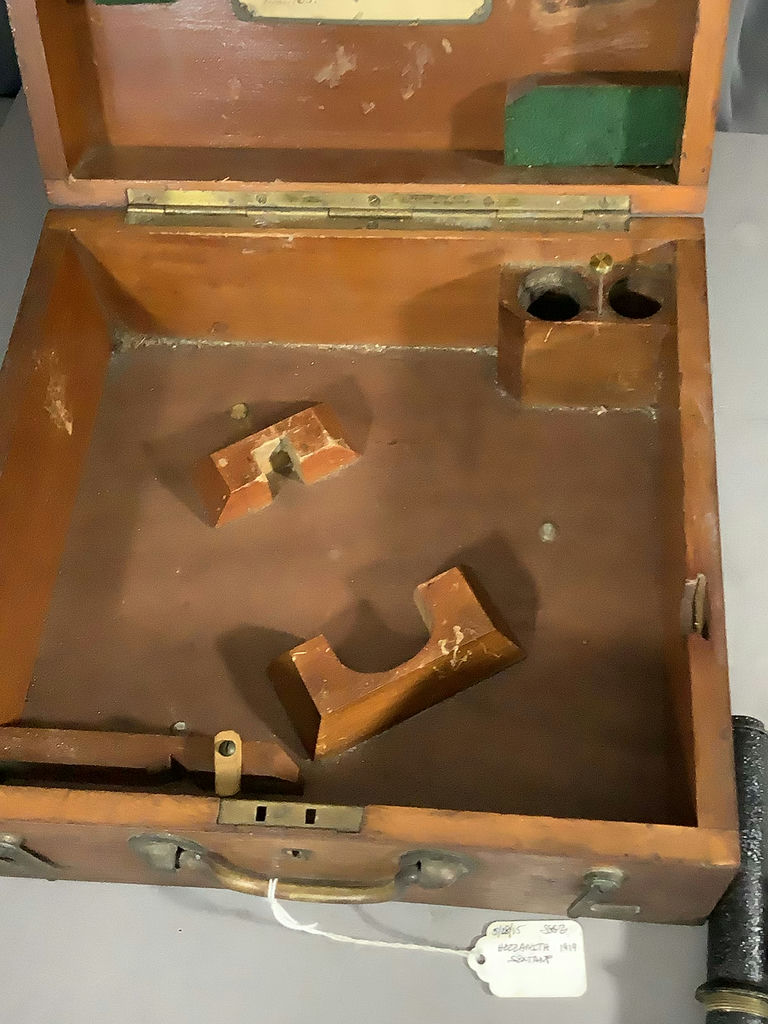Antique Hezzanith Sextant w/Wood Box - image 13 of 24