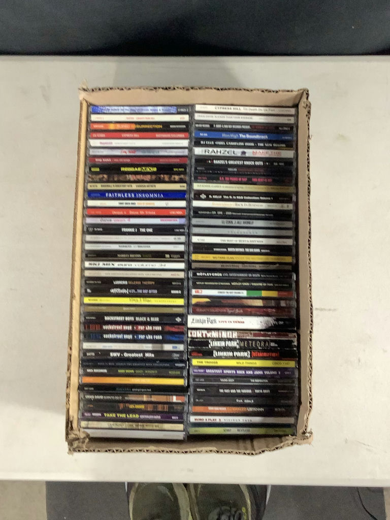 Miscellaneous Music CDs - image 1 of 9
