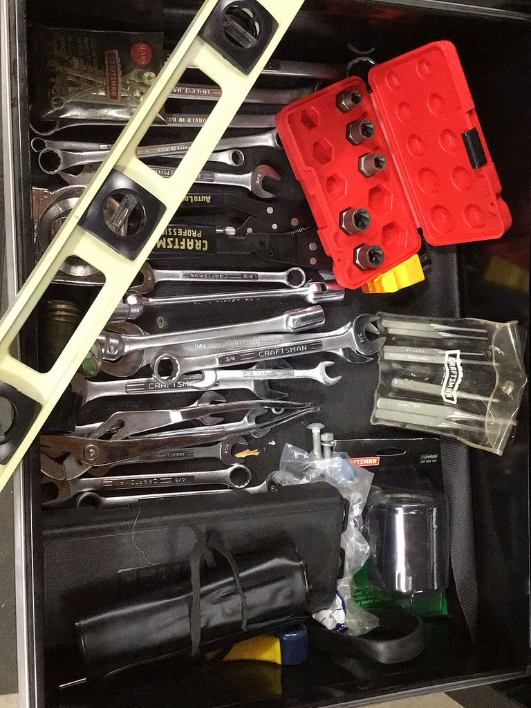 Craftsman Tool Chest & Toolboxes w/ Milwaukee Sawzall Tools - image 12 of 17
