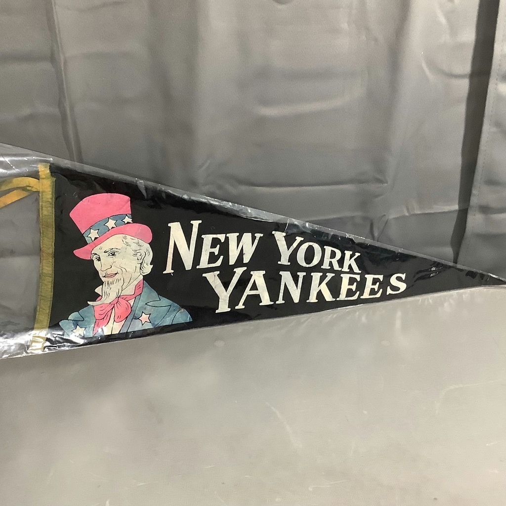 Vintage Baseball Pennants - Yankees / Dodgers - image 3 of 20