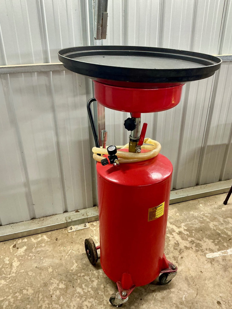 JEGS portable pneumatic waste oil drain tank - image 2 of 4