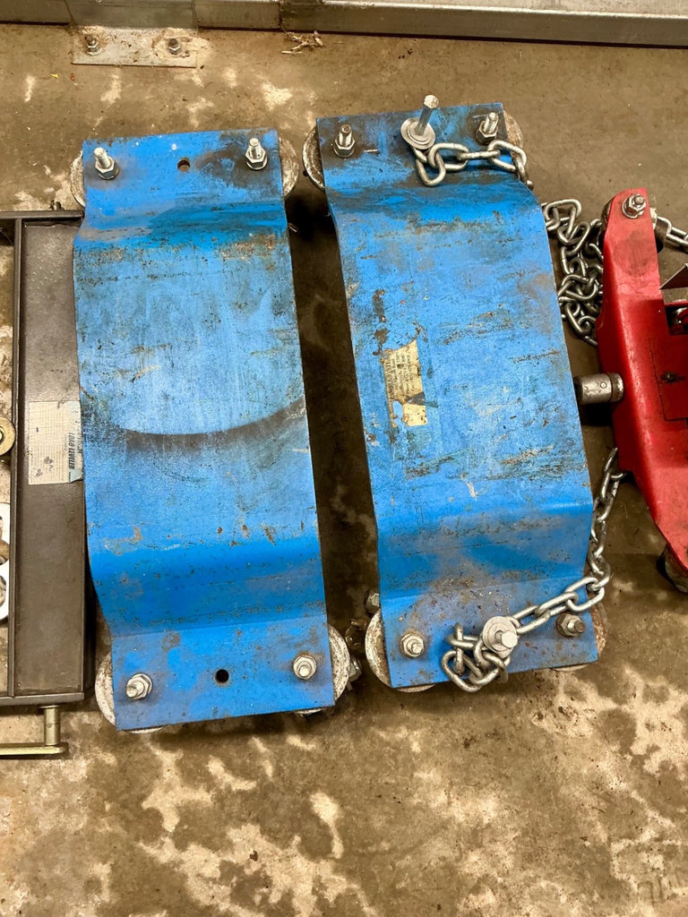 Pittsburgh 2-Ton Load Leveler and 450-lb Transmission Jack - image 3 of 6