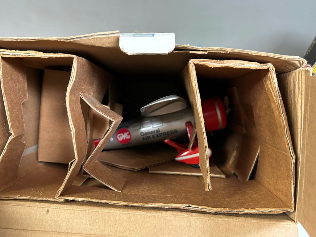 Collection Model Cars and Airplanes  - image 16 of 16
