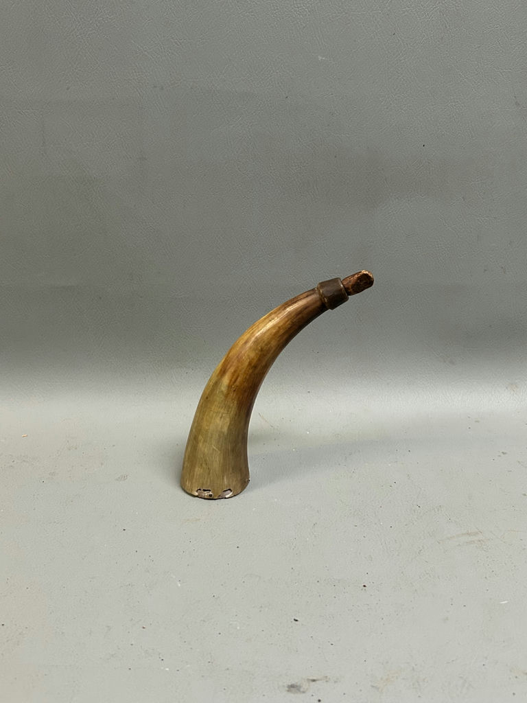 Antique Muzzle Loader Black Powder Horn - image 2 of 6