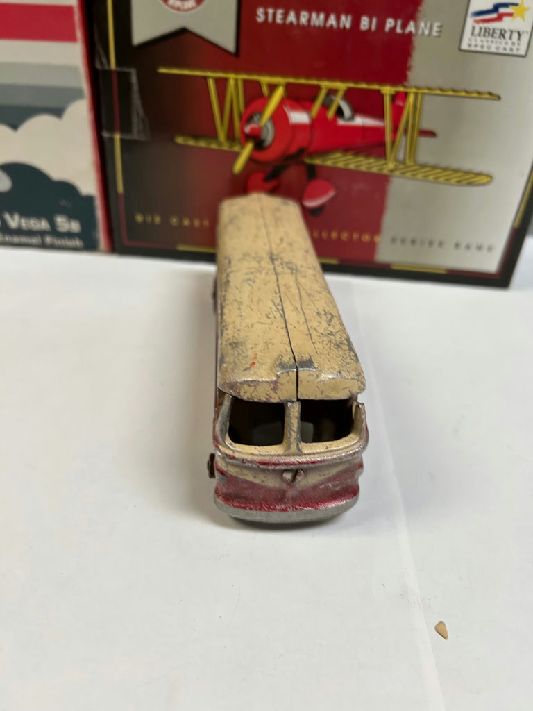 Collection Model Cars and Airplanes - image 10 of 16