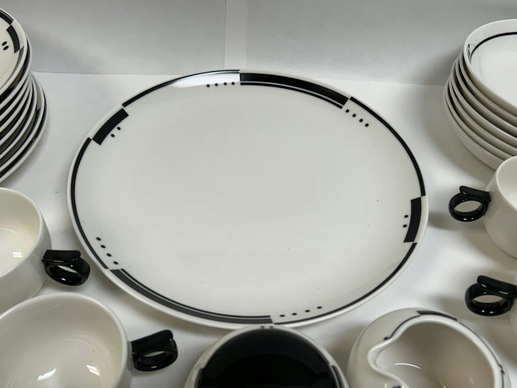 Micasa Art Deco China - image 3 of 8