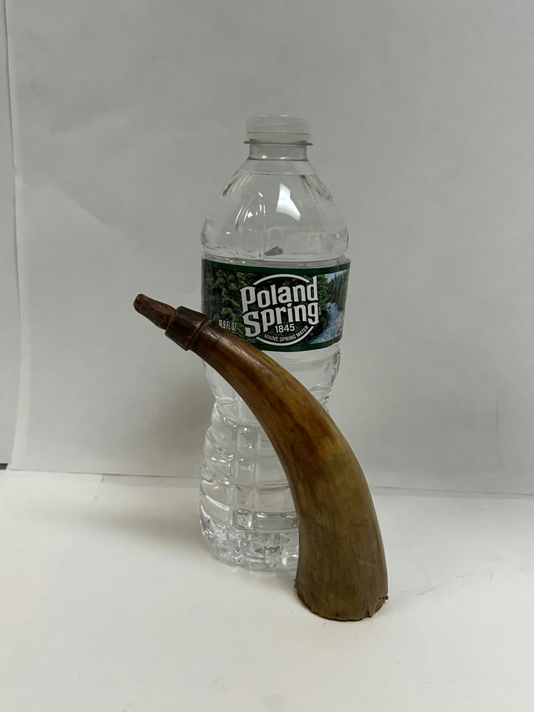 Antique Muzzle Loader Black Powder Horn - image 3 of 6
