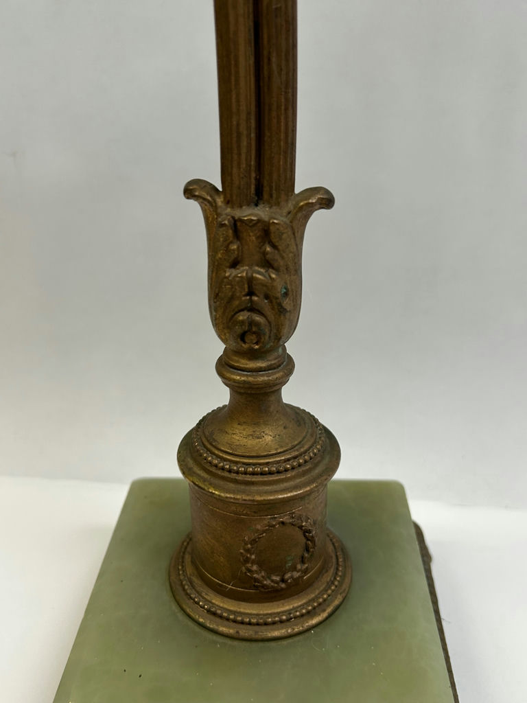Vintage Onyx & Brass Lamp - image 6 of 7