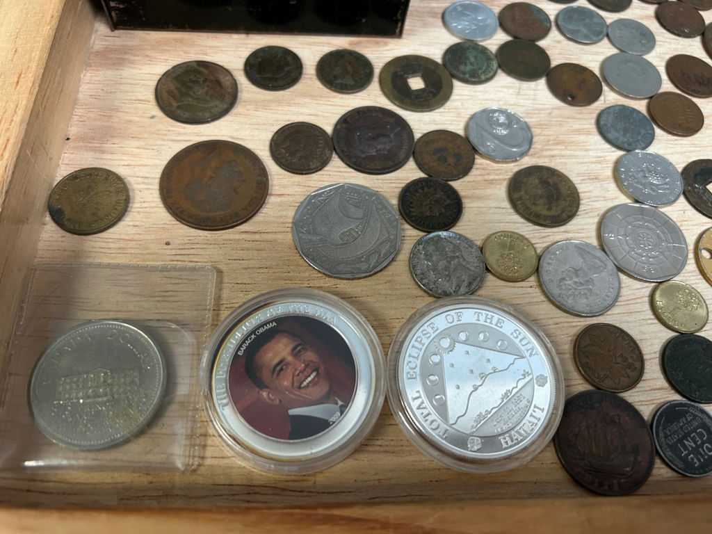 A Collection of Foreign Coins - image 4 of 10