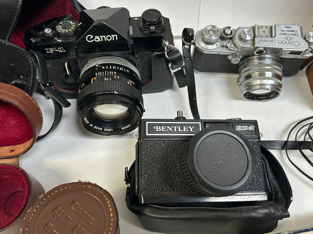 Vintage Cameras & Accessories   - image 2 of 10