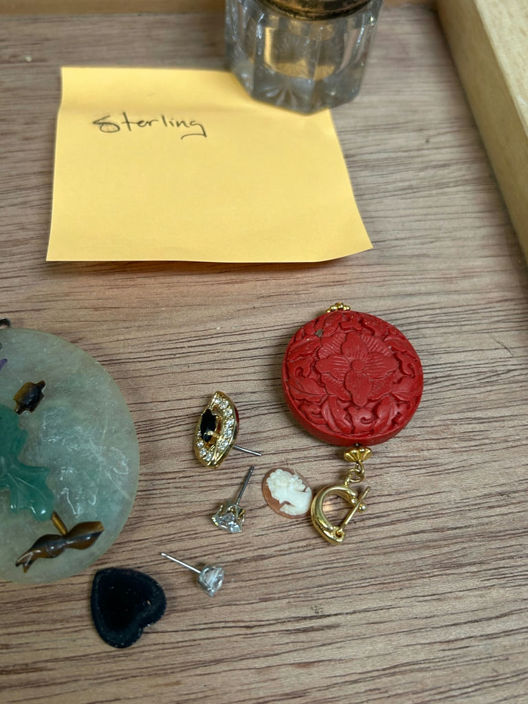 Misc Jewelry  - image 3 of 9