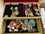Costume Jewelry - thumbnail 4 of 7