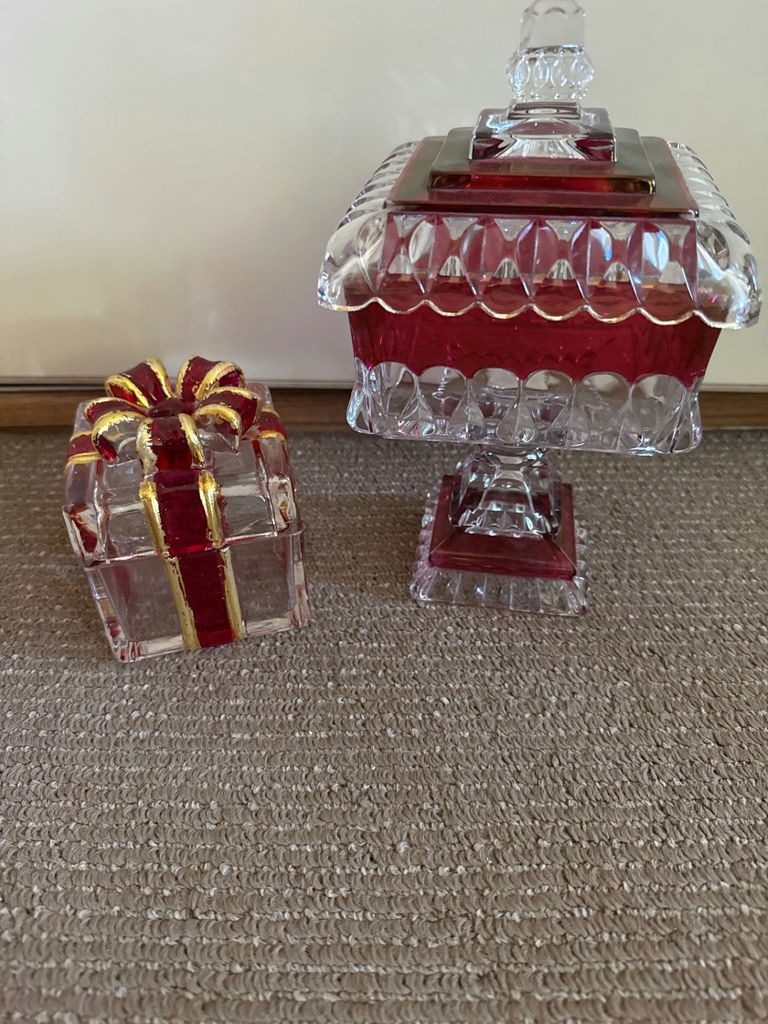 Red Crystal Gift Box and Westmoreland Covered Pedestal Dish Set - image 1 of 2