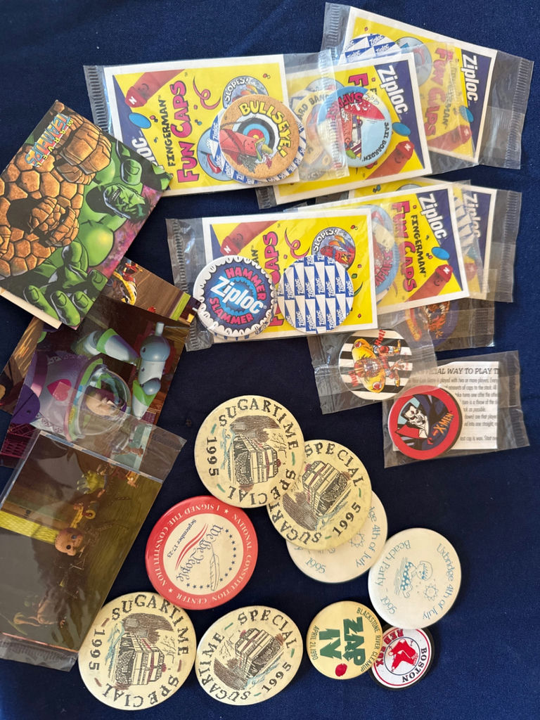 Vintage Promotional Ziploc Fun Caps, Tokens, and Trading Cards - image 2 of 5