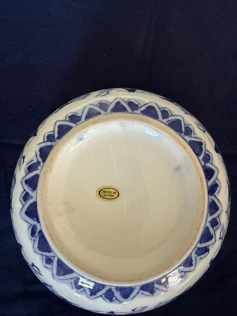 Vintage Asian ceramic Blue and white porcelain bowl - image 3 of 3