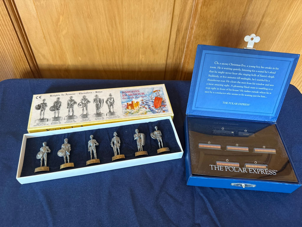 Miniature Knights in Armour and The Polar Express Train Set - image 1 of 4