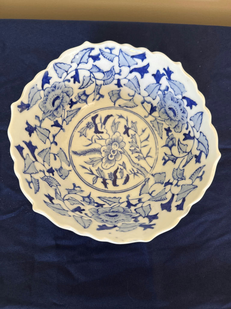 Vintage Asian ceramic Blue and white porcelain bowl - image 2 of 3