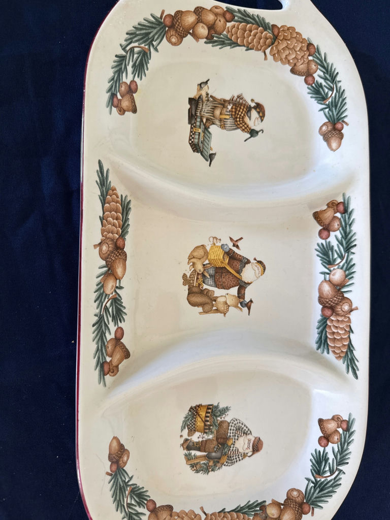 Sakura Three-section Christmas ceramic serving platter with pinecone border - image 1 of 2