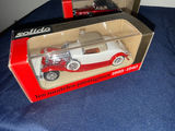 Four boxed Solido vintage die-cast cars (1925-1940) - thumbnail 1 of 5