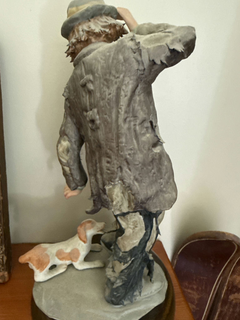 Figurine of a man with a dog - image 3 of 3