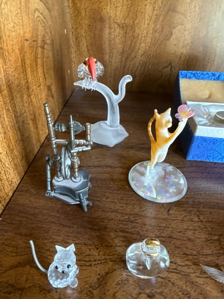 Assorted glass figurines, jewelry box with rings, vintage pencil sharpener - image 5 of 7