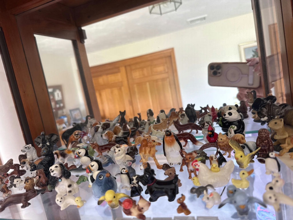 Assorted Animal Figurine Collection - image 2 of 3