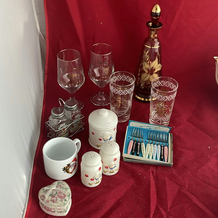 Vintage Housewares - image 1 of 12