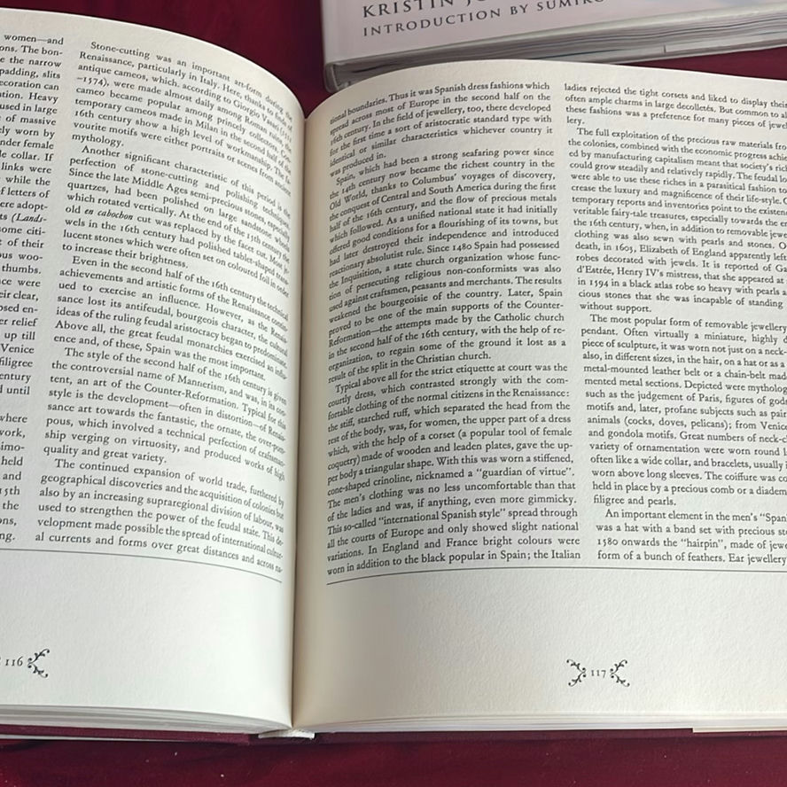 Books On Pearls And Jewelry - image 3 of 11