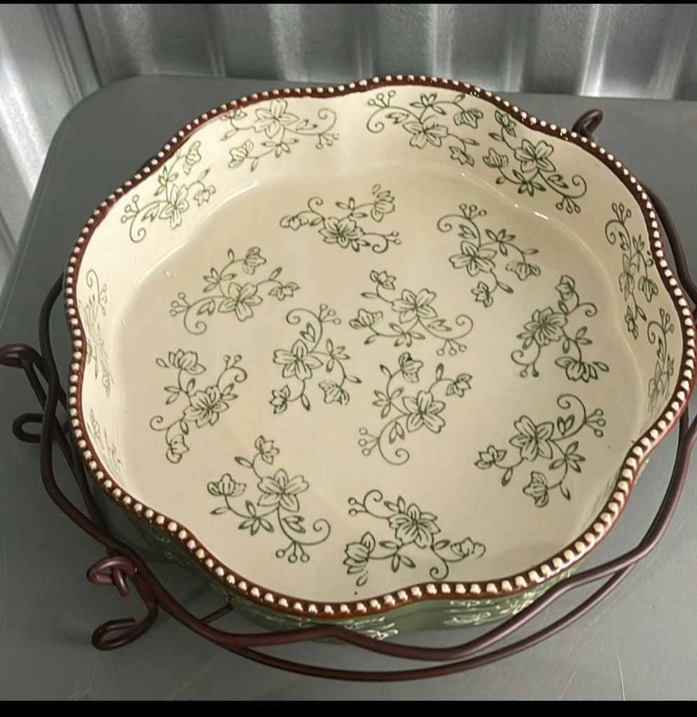 Temptations Bakeware - image 4 of 10