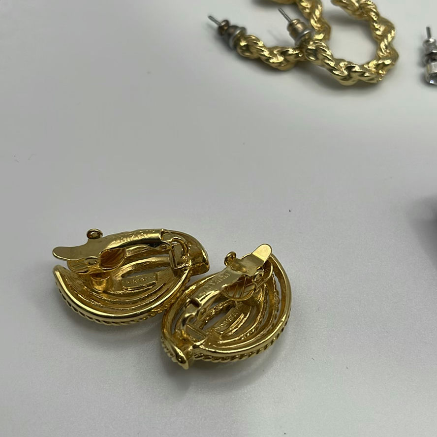 Vintage Earrings - image 7 of 12