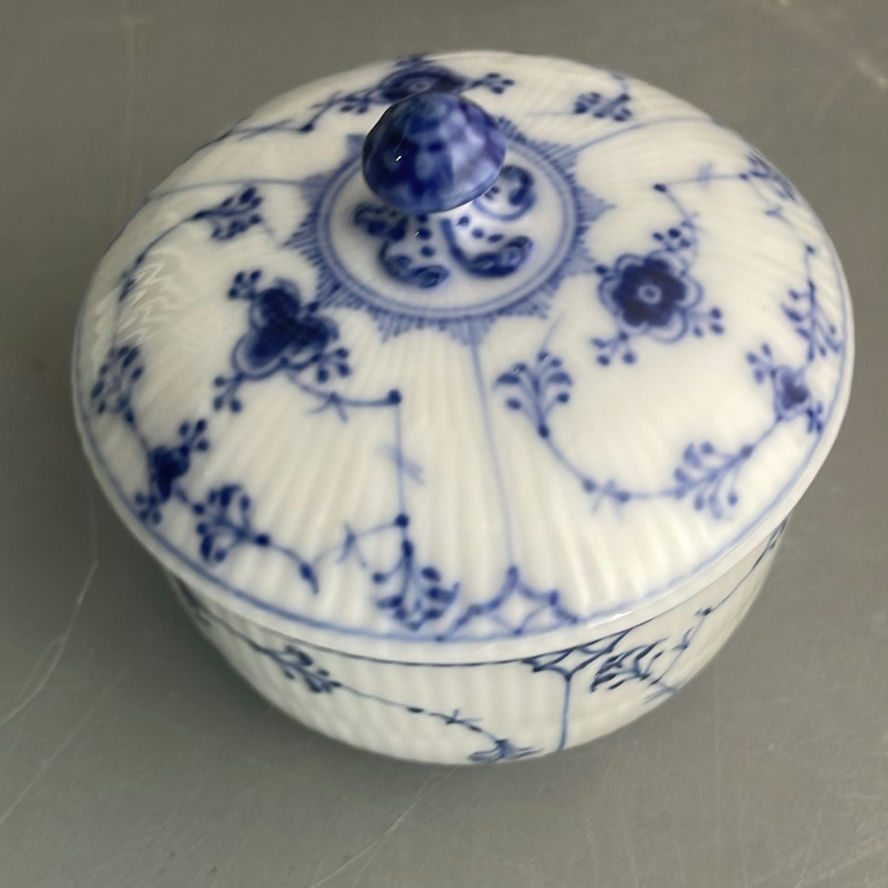Royal Copenhagen Blue Fluted Half Lace Dinnerware - image 27 of 28