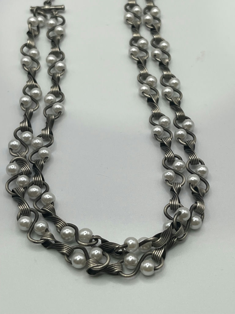 Vintage Necklace And Earrings - image 15 of 19